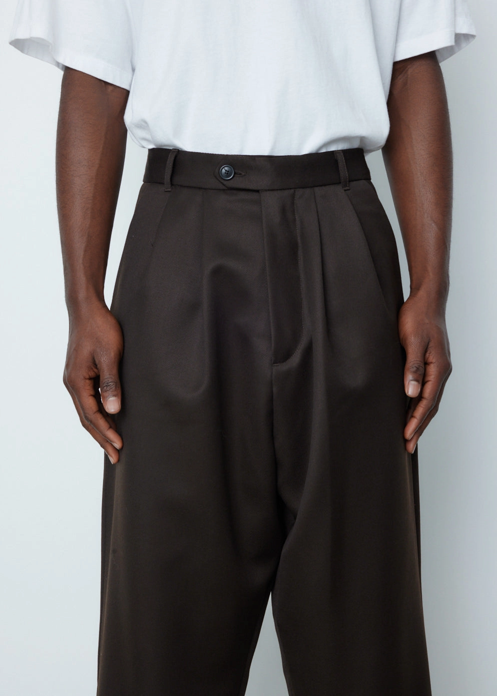 2 Pleated Pants