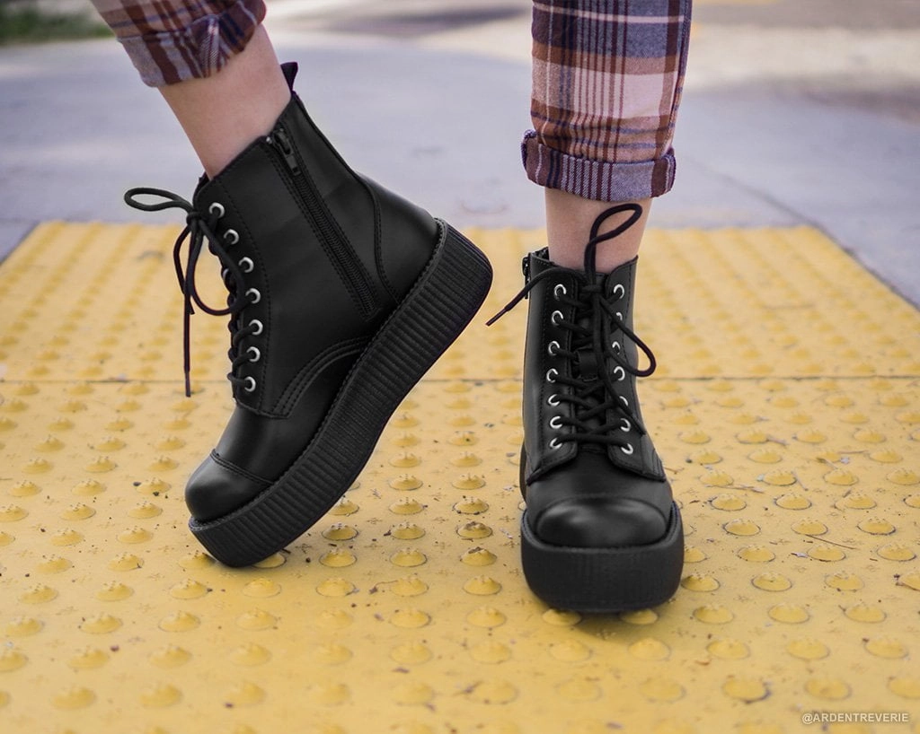 Black TUKskin™ Viva Mondo Boot