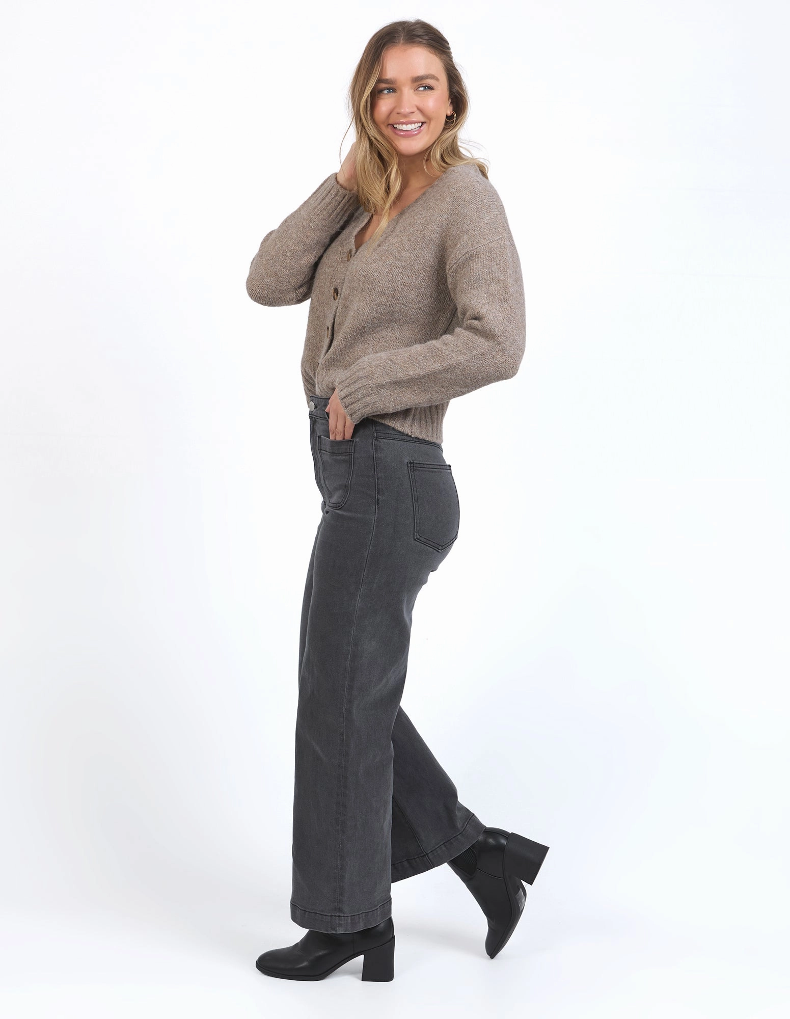 Foxwood Sarah Wide Leg Jean Washed Black