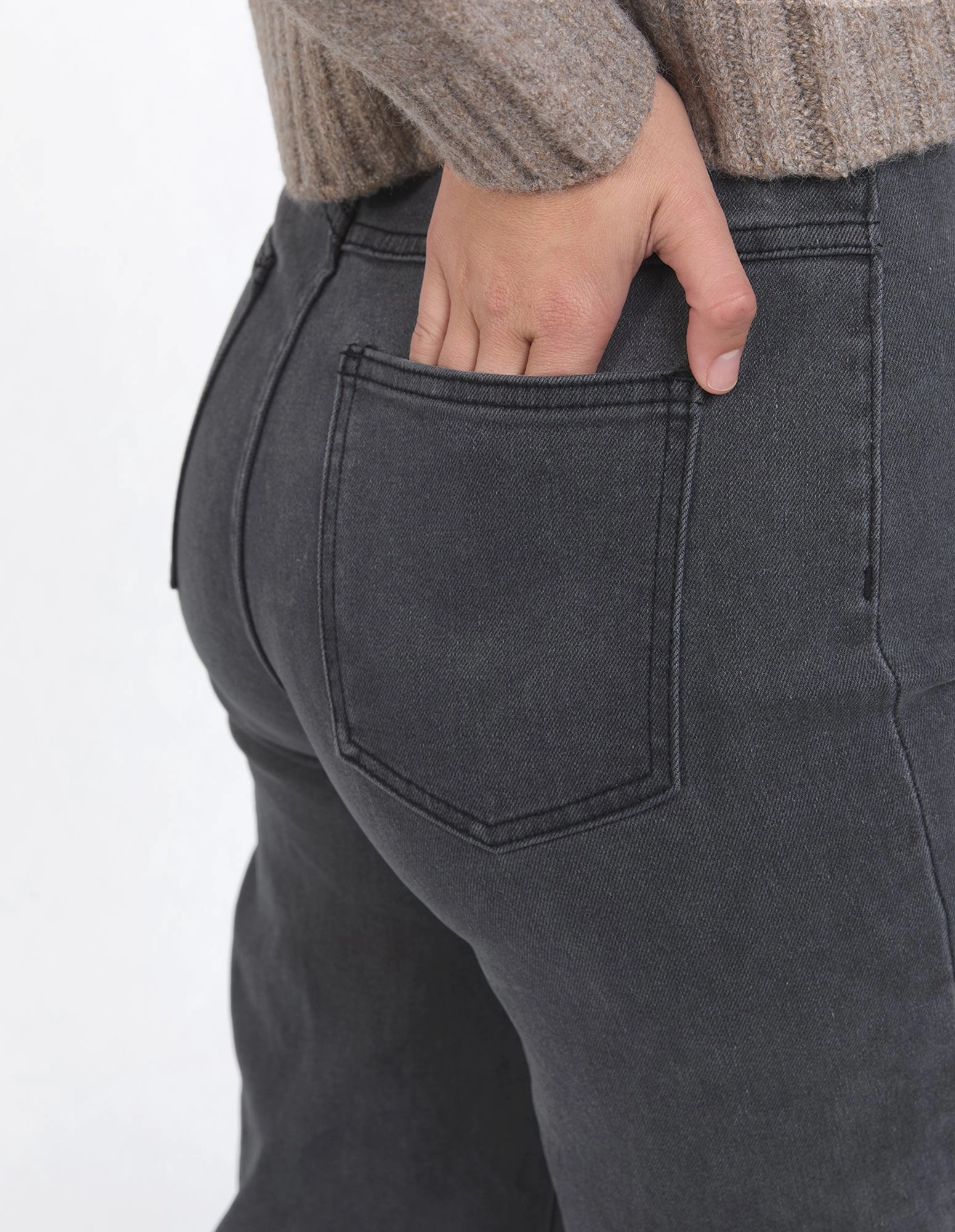 Foxwood Sarah Wide Leg Jean Washed Black