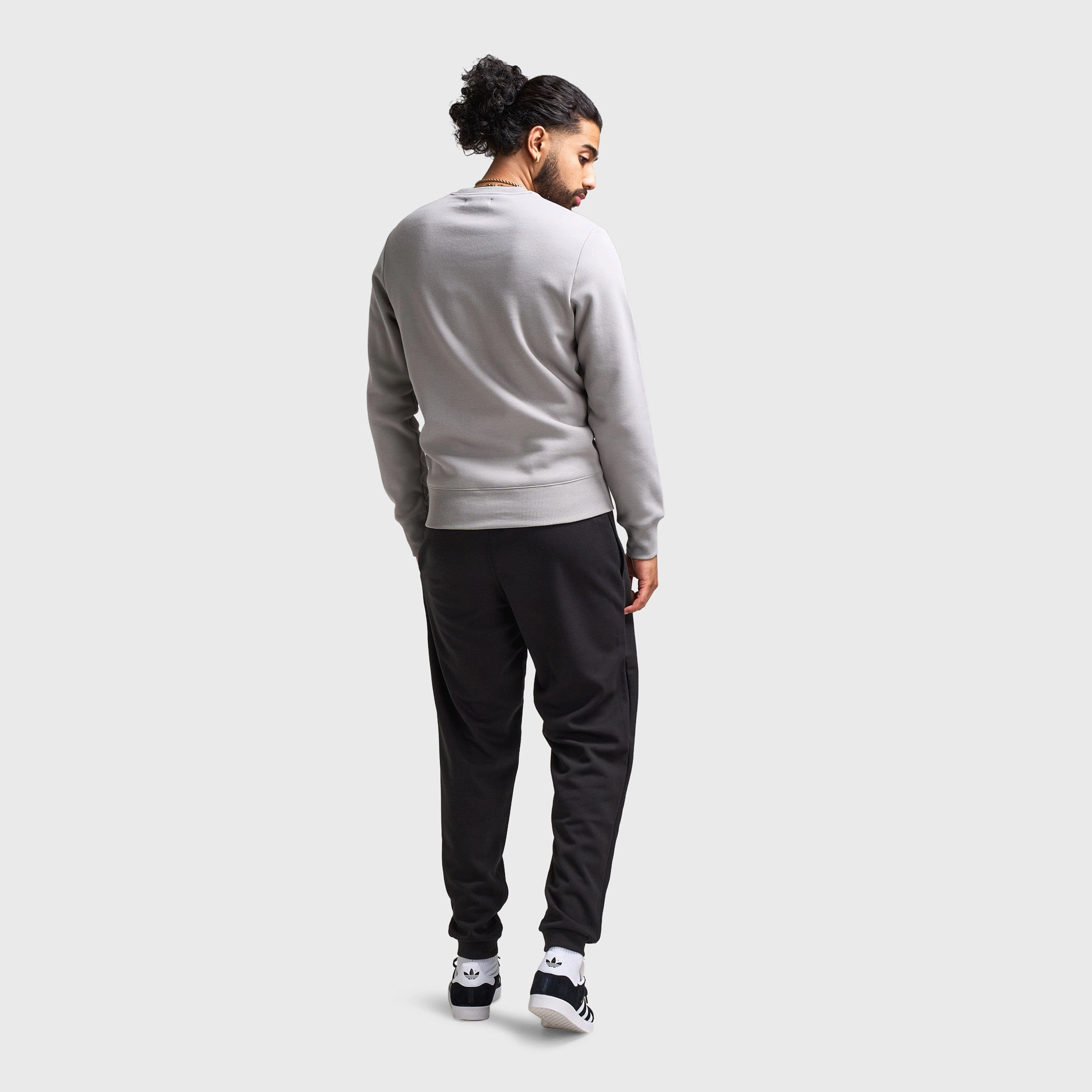 Fred Perry Stacked Branded Sweatshirt / Limestone