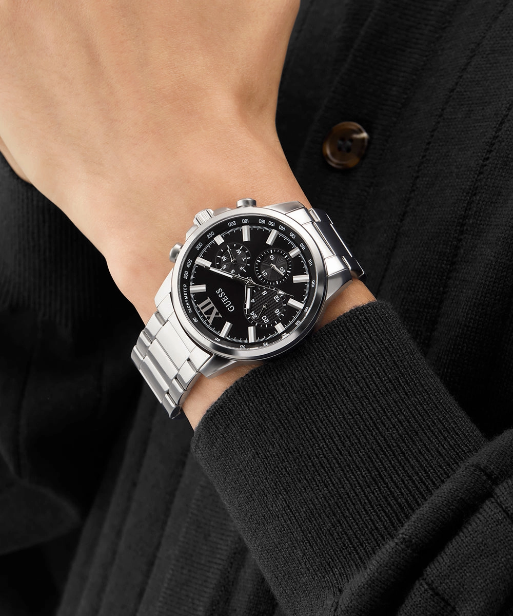 GUESS Mens Silver Tone Multi-function Watch