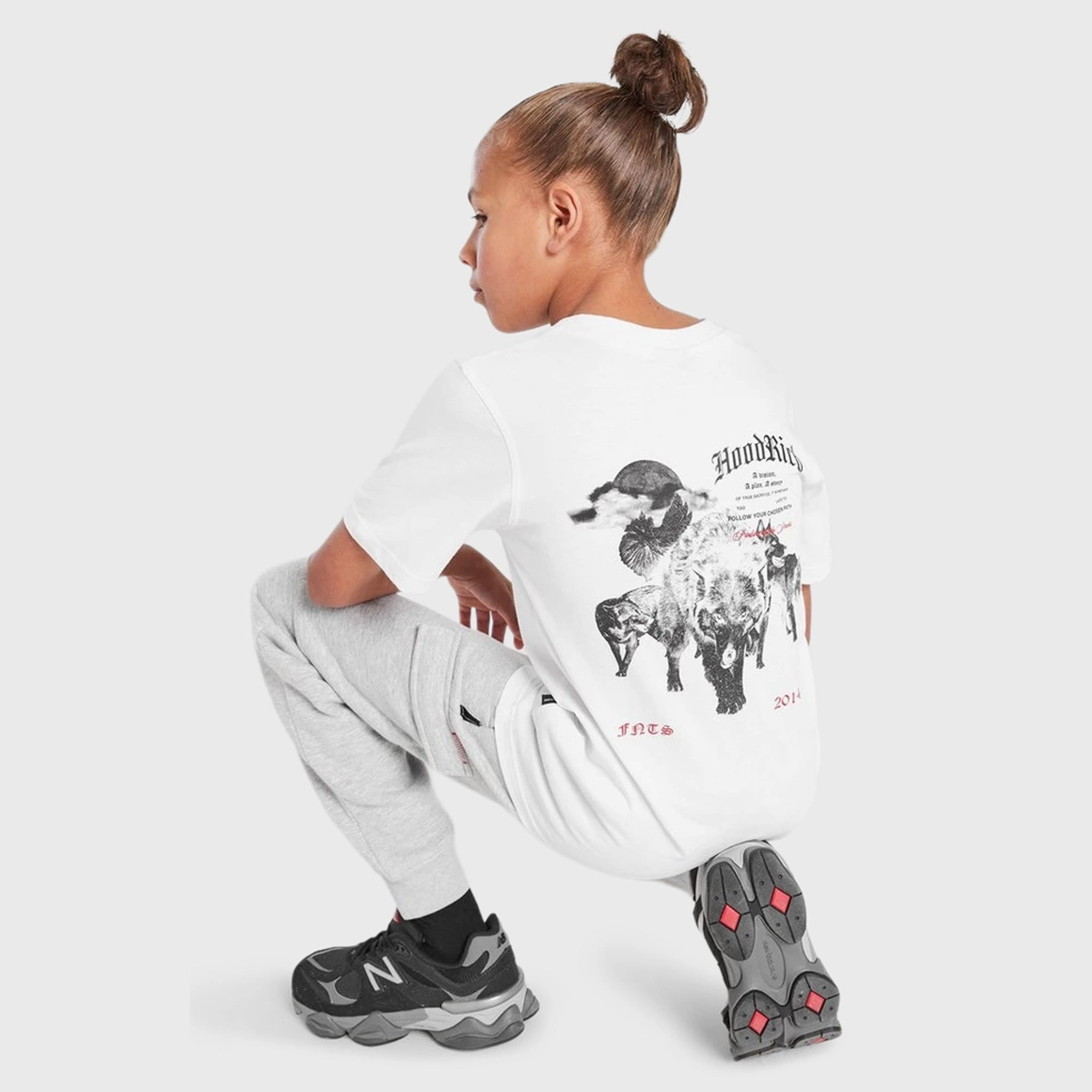 Hoodrich Juniors' Gothic T-Shirt White / Black - Lychee