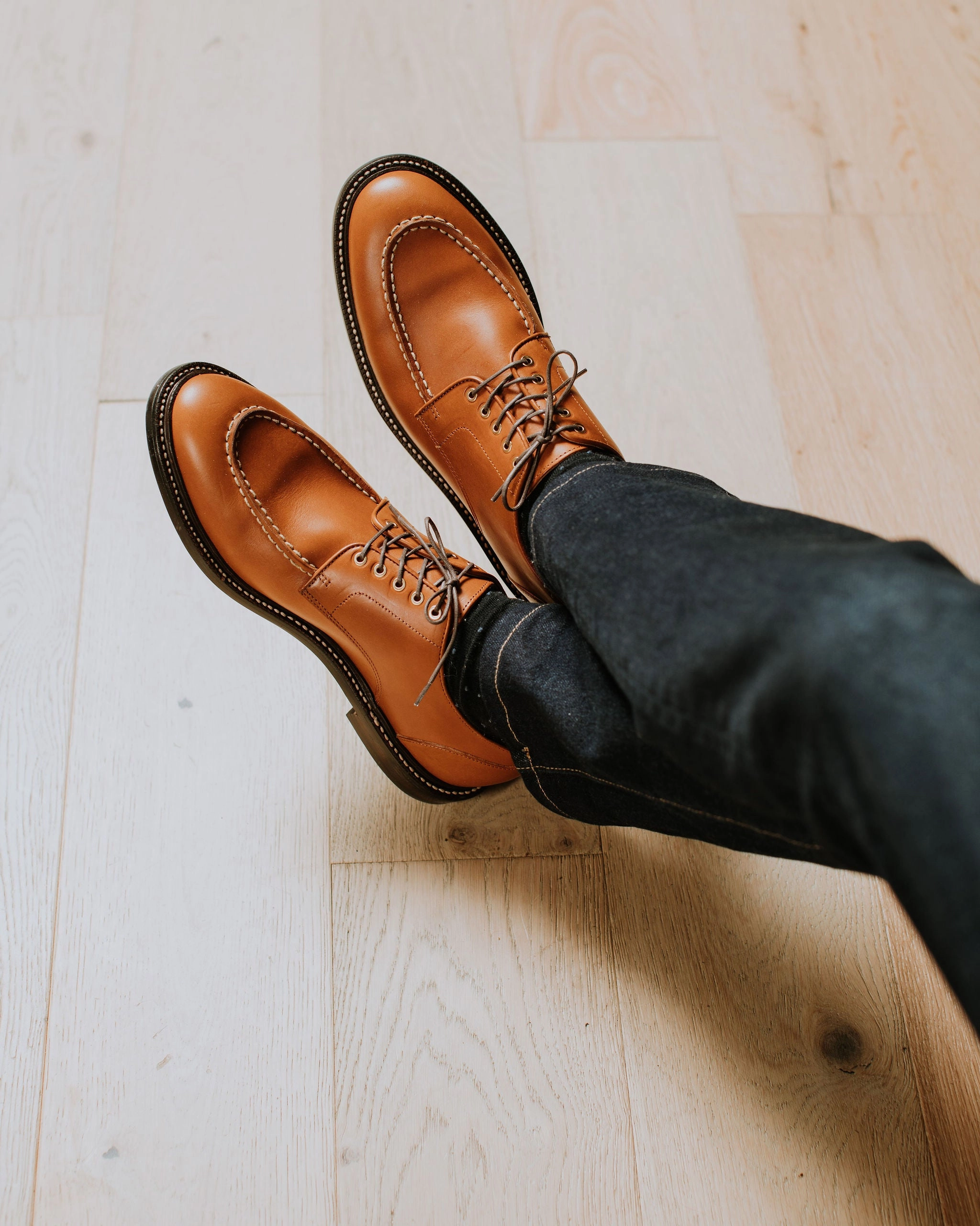 Moc Toe Derby Saddle Tan