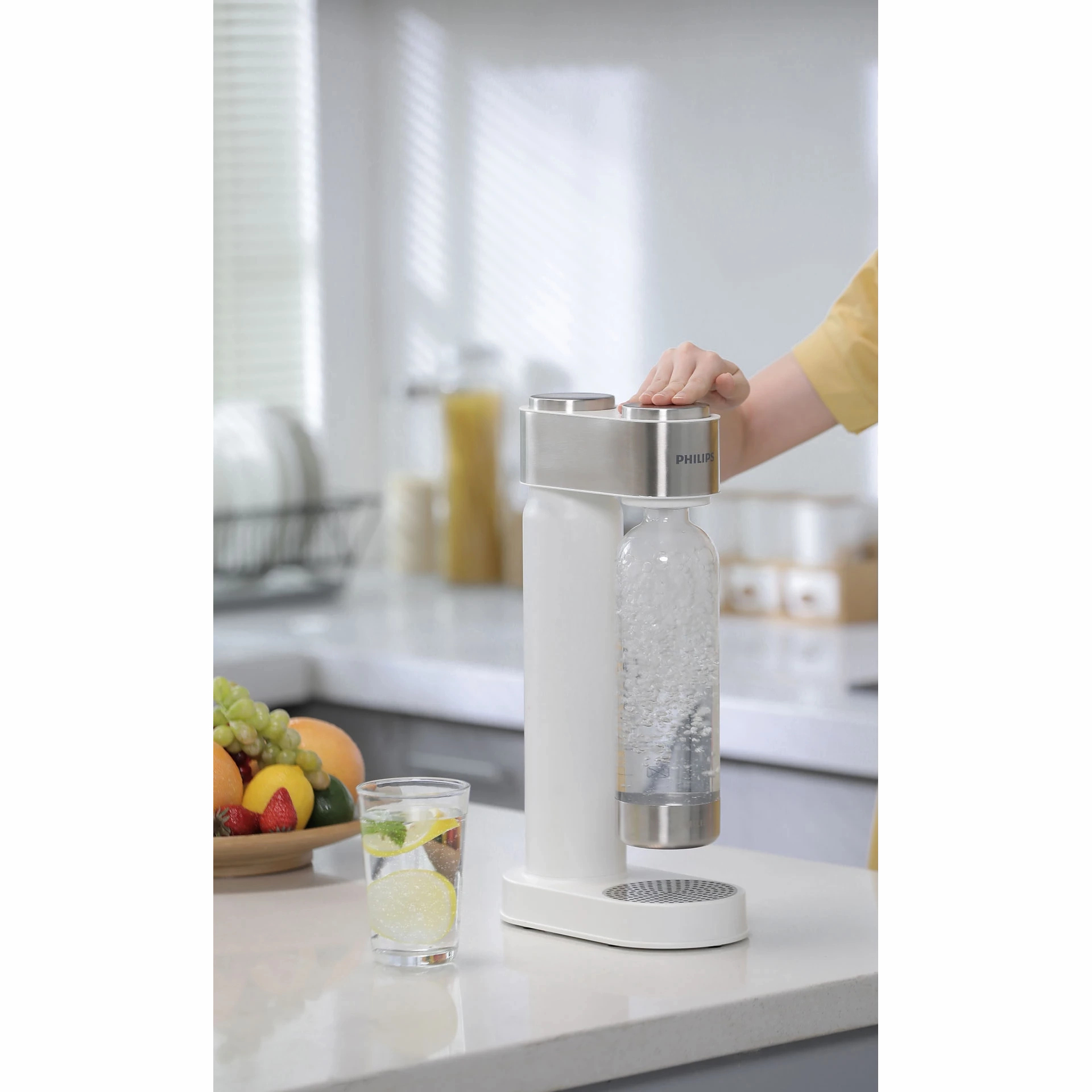 Philips Soda Maker with 1L PET Bottle