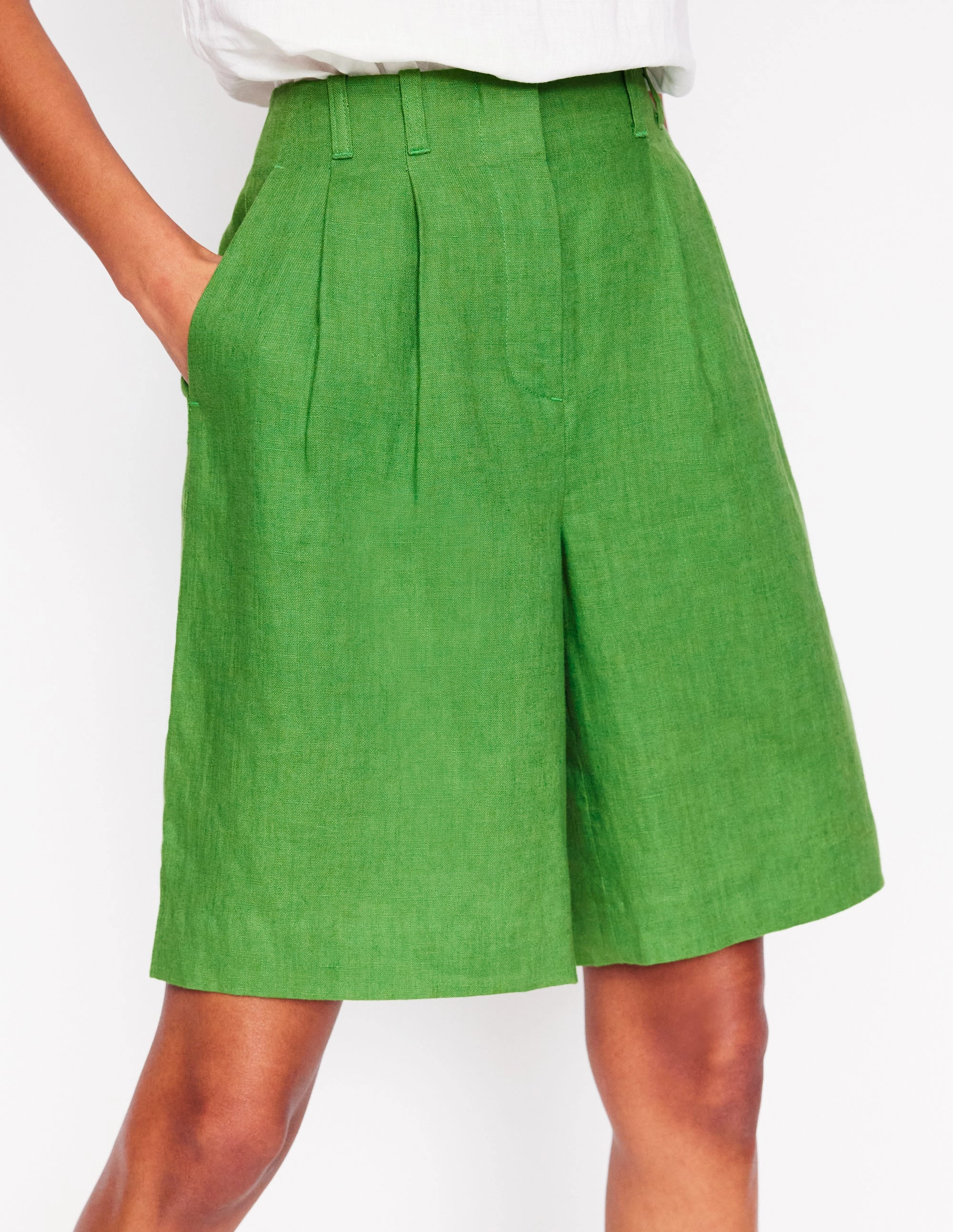 Pleat Linen Wide Leg Shorts-Green