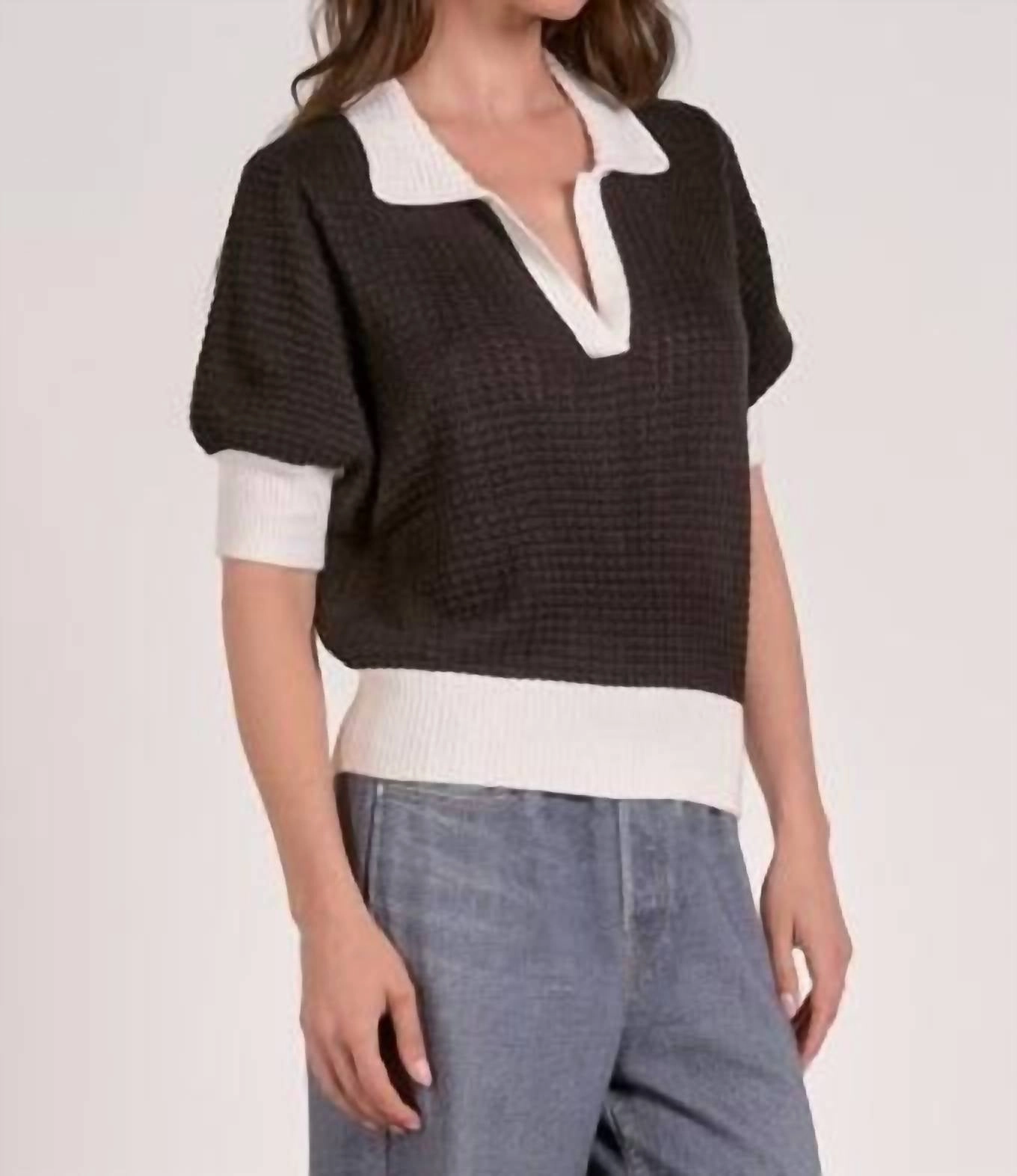 Rita Short Sleeve Collared Sweater In Black/white