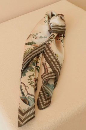 TOILE DE JOUY SCARF