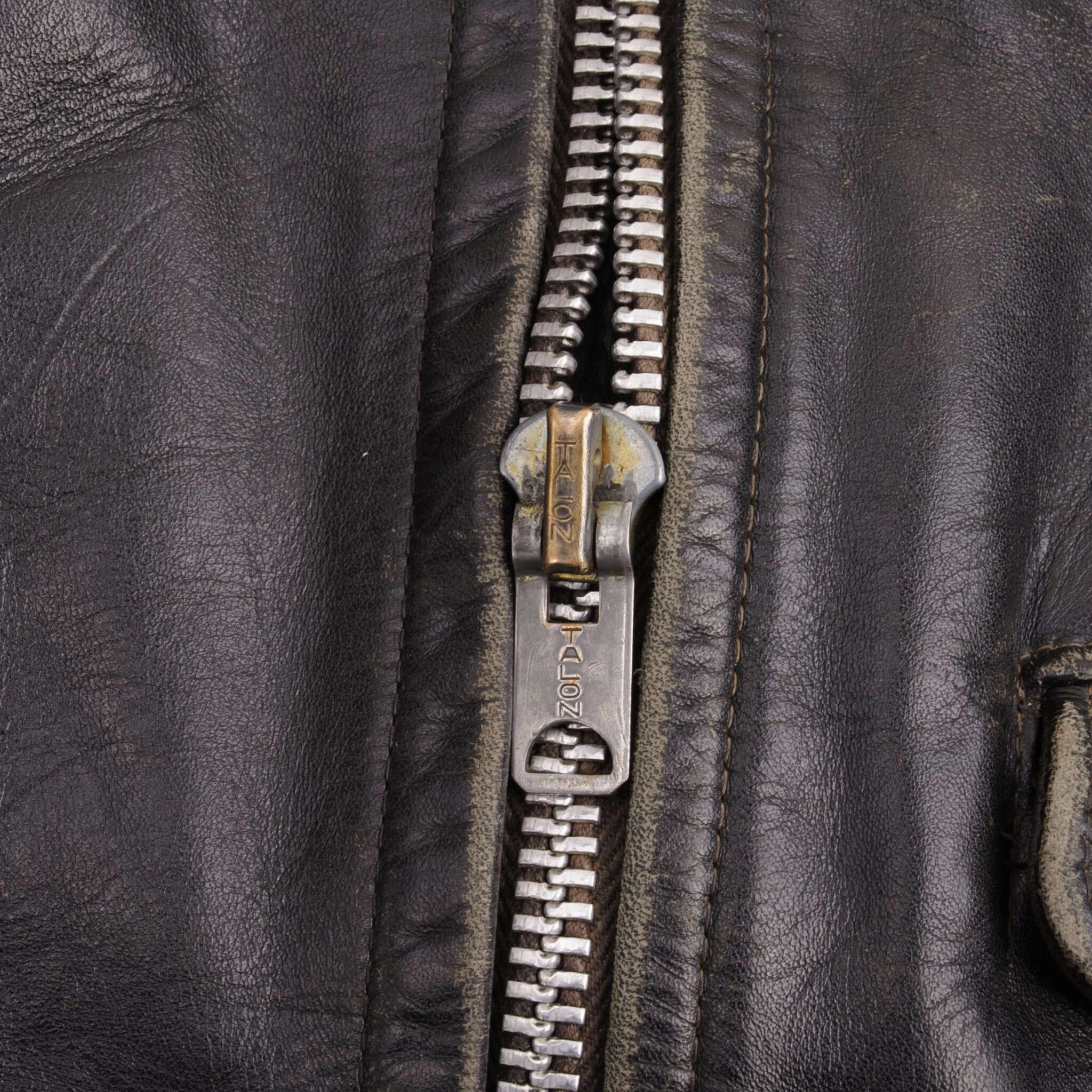 VINTAGE SCHOTT BROS STEERHIDE PERFECTO LEATHER JACKET SYLE 618 SZ 42 1960S USA