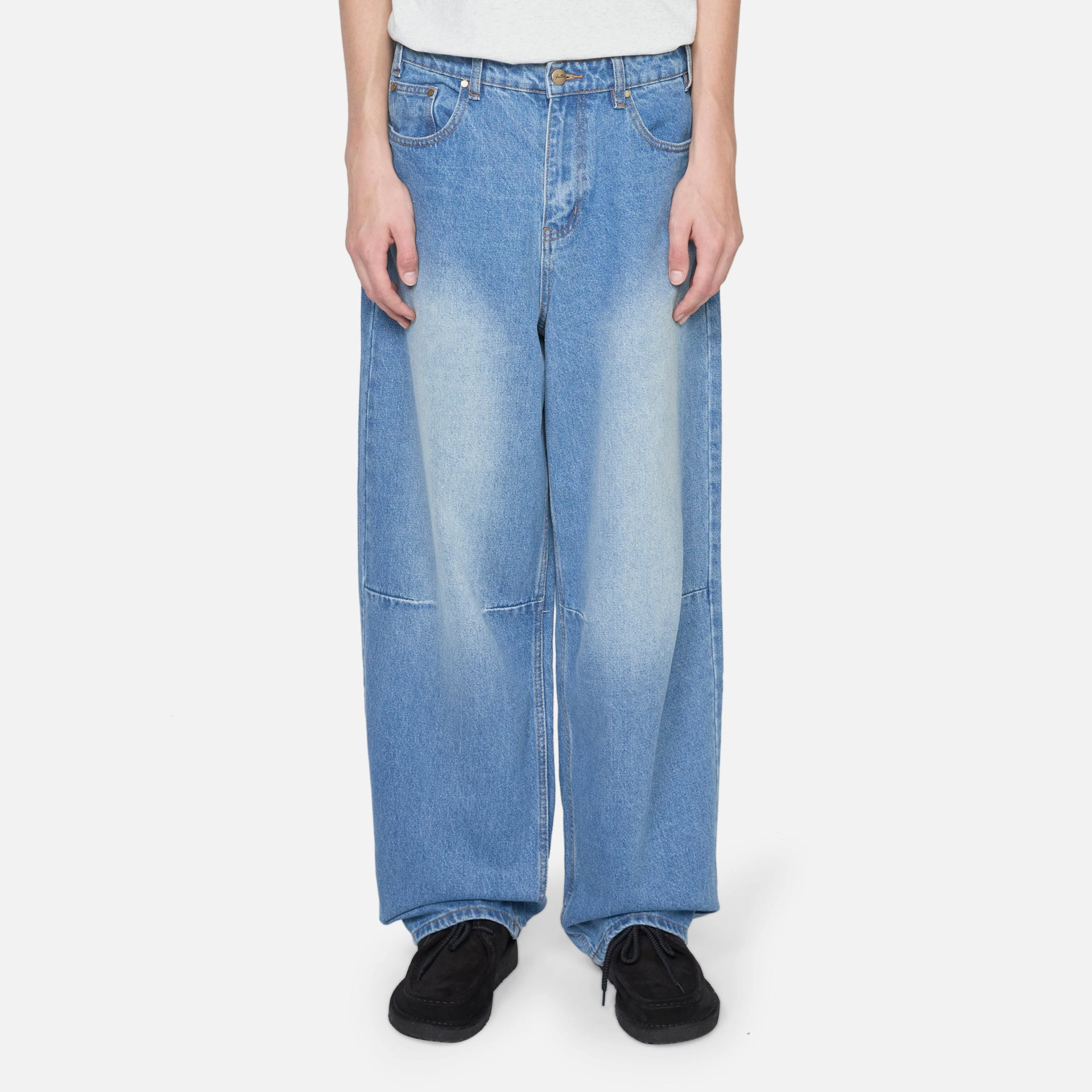 Wide Cut Denim Jeans Worn Indigo