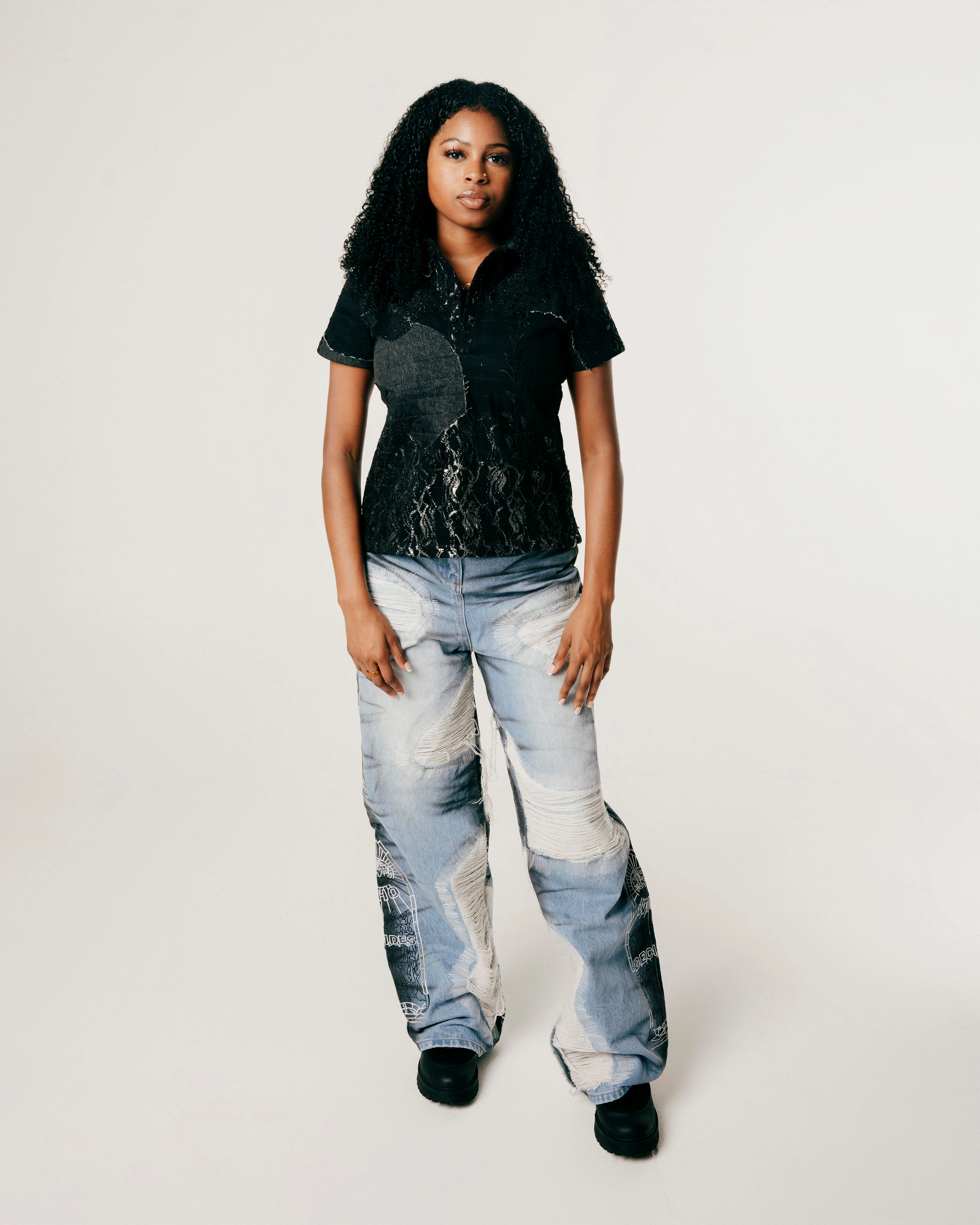 WOMEN'S NOIR STRIPE DENIM