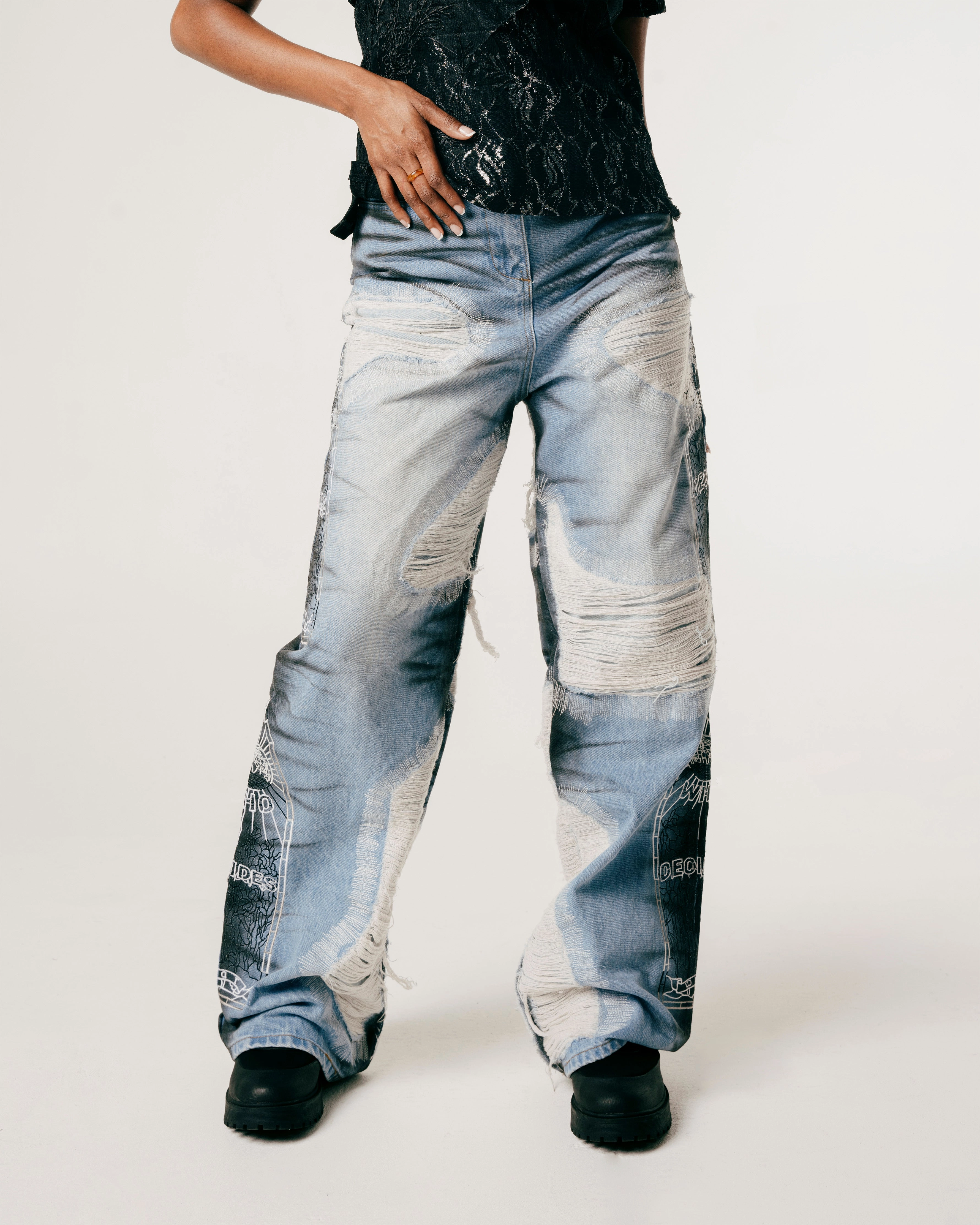 WOMEN'S NOIR STRIPE DENIM